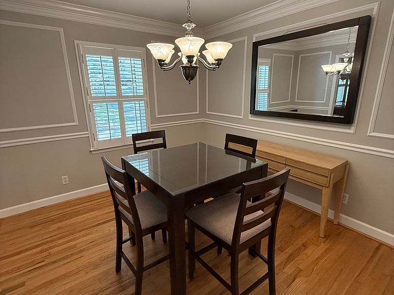 Chamblee dining room